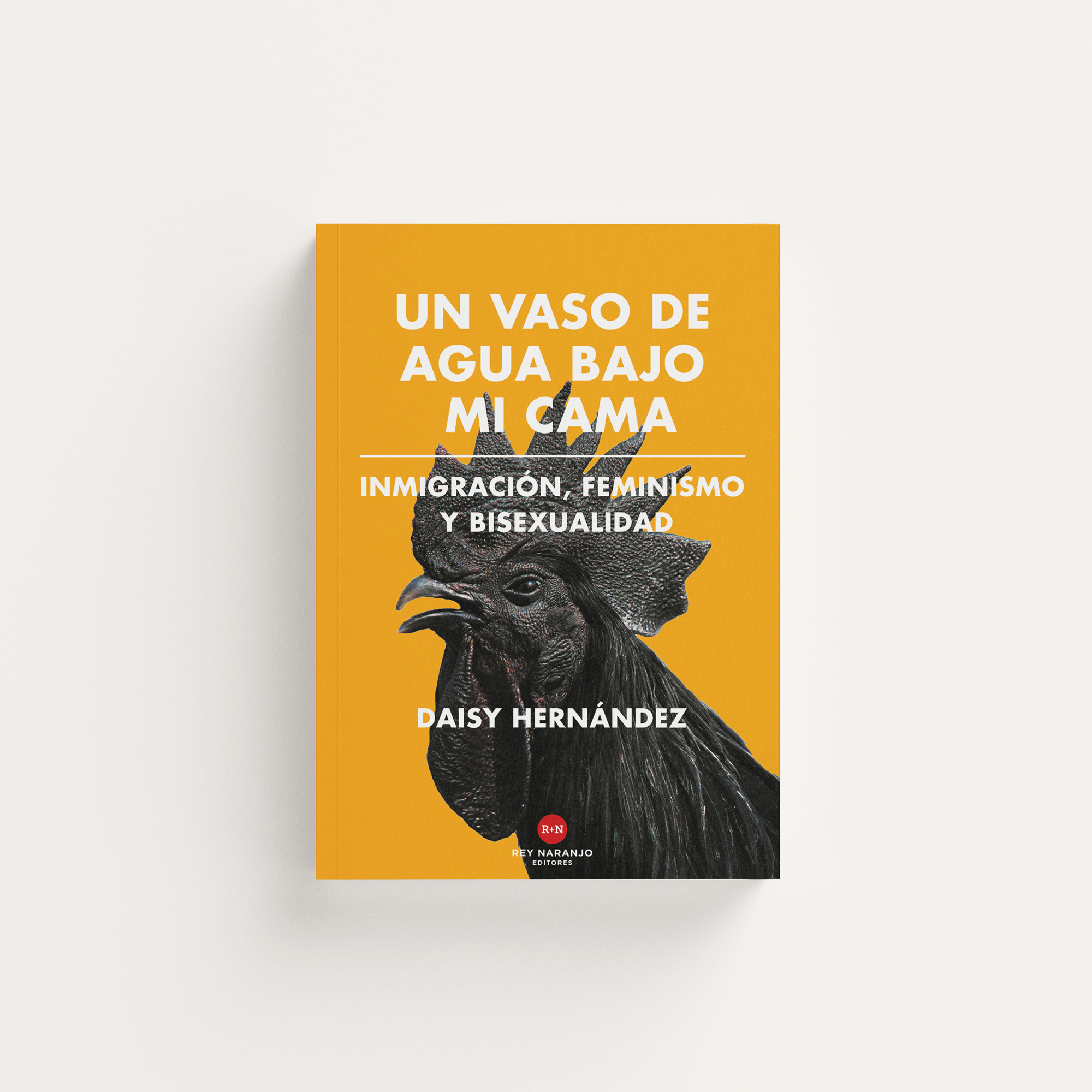 Un vaso de agua bajo mi cama